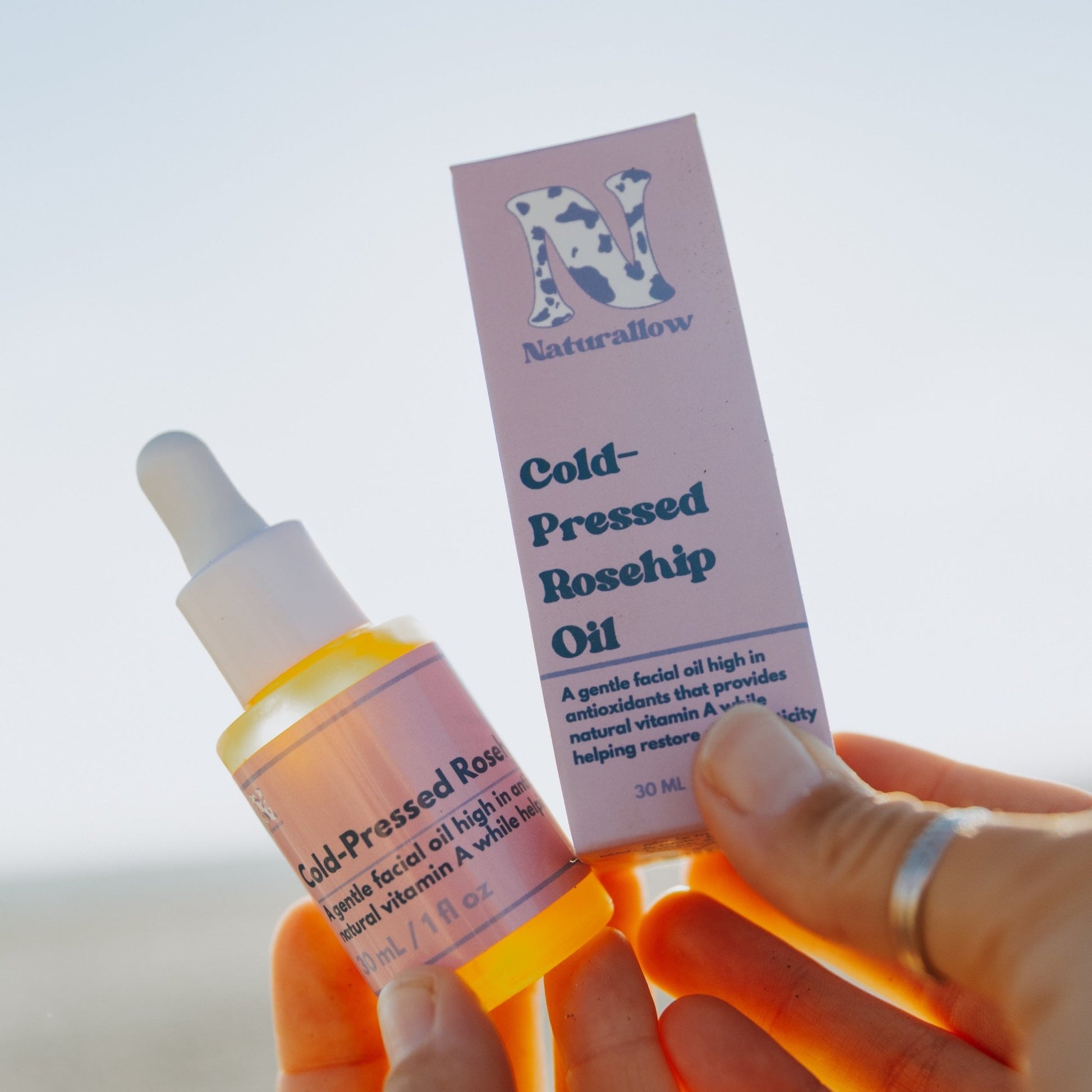 Naturallow - Cold - Pressed Rosehip Oil - Moisturizer - MaxCare Shop